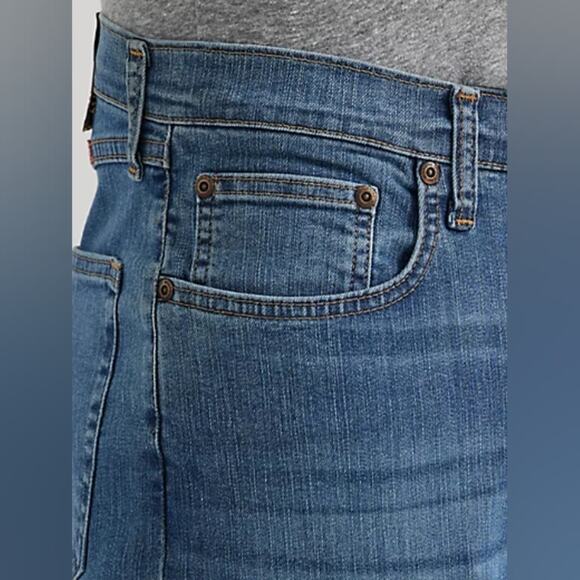 [B6] Wrangler Denim Flex for Comfort Relaxed Fit Jeans, Size 46X30 - Picture 5 of 7
